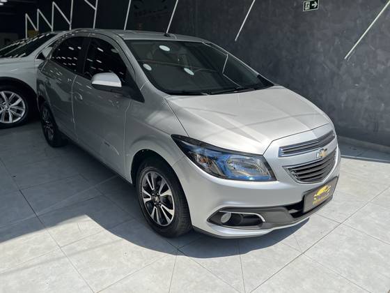 CHEVROLET ONIX 1.4 MPFI LTZ 8V FLEX 4P AUTOMÁTICO
